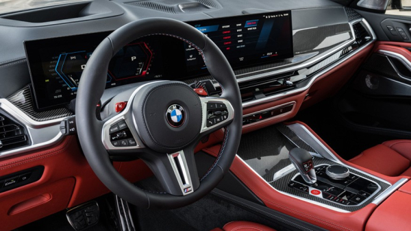 Обновлённые BMW X5 M и X6 M: мягкогибридная установка, посвежевший вид и большой дисплей