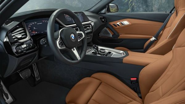 BMW Z4 M40i может получить механическую коробку передач