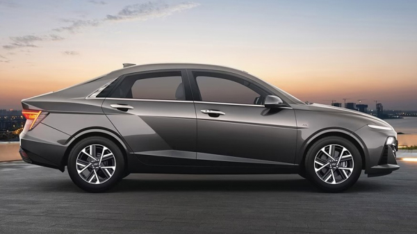 Hyundai полностью рассекретил седан Solaris нового поколения. Цены известны